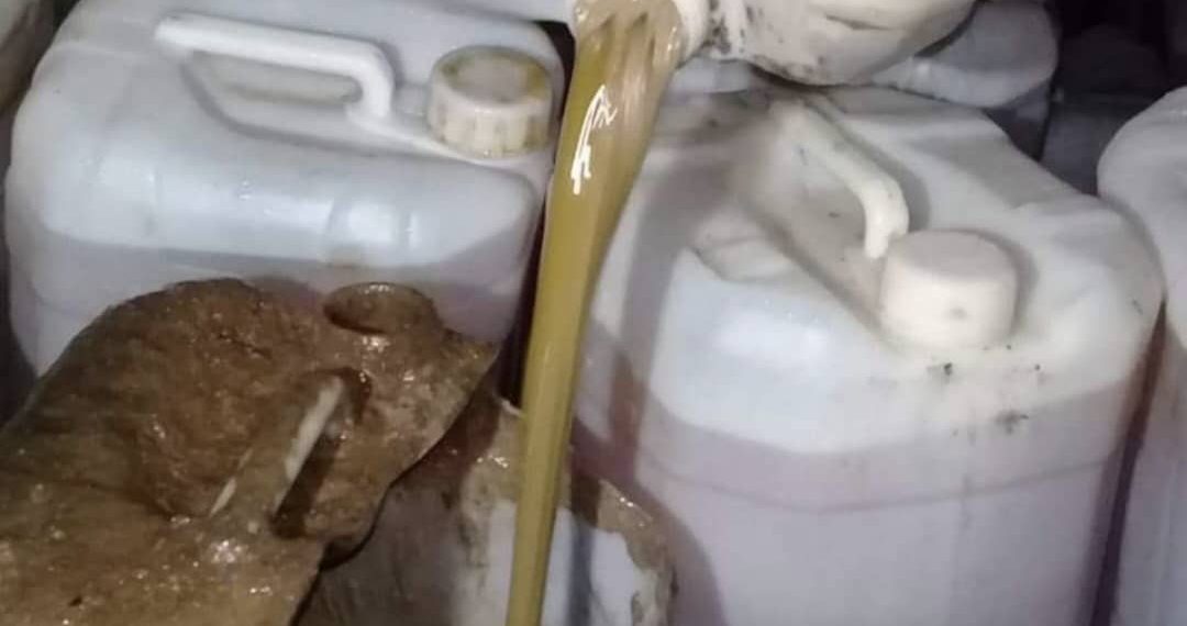 انتشار زيت  قاتل  بأسواق غرب كردفان