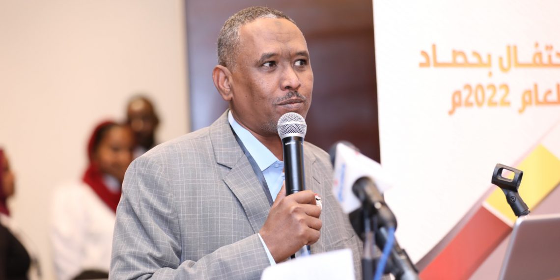 الموارد المعدنية تسلم المحليات المنتجة للذهب 28 مليار جنيه من مبلغ المسؤولية المجتمعية للعام السابق