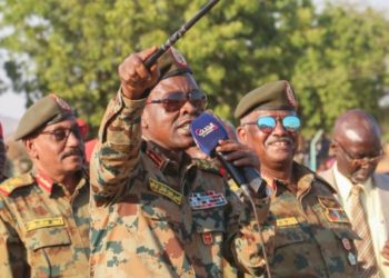 وزير إتحادي يطالب  والي بالاستقالة