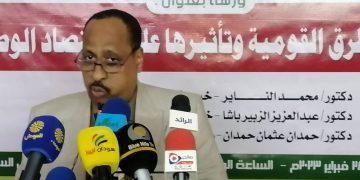 خبراء اقتصاديون : إغلاق الطرق القومية والموانئ يؤدي الي نتائج كارثية