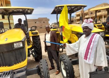 الجمعيات التعاونية تدشن آليات زراعية لمعسكرات النزوح بولاية جنوب دارفور