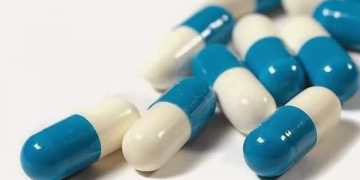 ضبط أدوية مخالفة بمطار الخرطوم