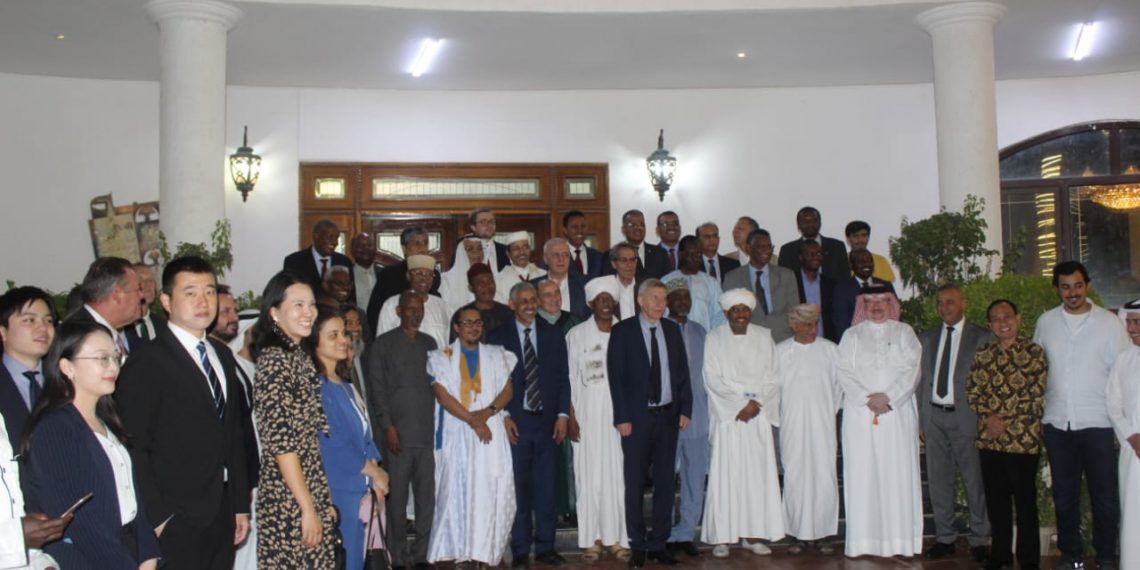 السفير السعودي يقيم مأدبة إفطار رمضانية لعدد من السفراء والدبلوماسين