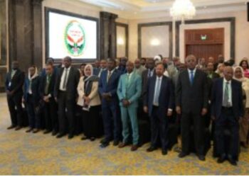 أحدث اختراقًا إيجابيًا أتاح التعرف على نقاط الاختلاف وخطوة فى طريق الحل.. مراقبون: بداية لمواصلة الحوار.. ومضادات الجيش تتصدى لطائرات مسيرة فى شندى