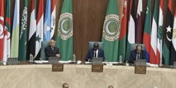 كشف المخطط .. مدير المخابرات السوداني يسعى لشراء واستمالة مواقف دول عربية بشأن الحرب في السودان
