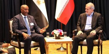 لقاء الرئيس الايراني وقائد الجيش السوداني بنيويورك