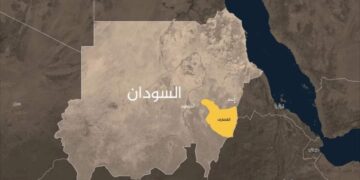القضارف تشهد مأساة.. رجل يقدم على ذبح اربعة اطفال في الشارع بالقضارف