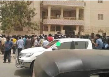 مصر تمنع صحفيات محسوبات لتنسيقية تقدم من دخول اراضيها