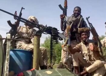 الدعـ ـم السريع تُعلن سيطرتها على معسكر للجيش