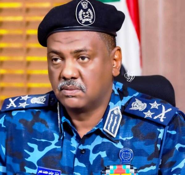 ⭕️ شيبة ضرار معلقاً على وجود عنان في بورتسودان: لدينا معتقلات جبلية تسع كل خائن