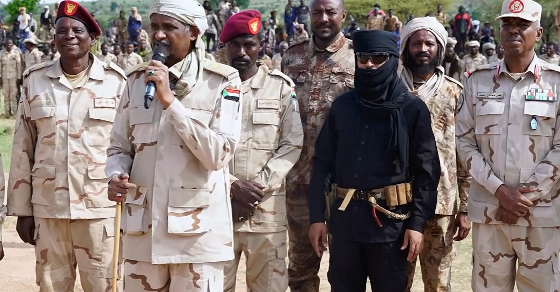رئيس المجلس الرئاسي، قائد قوات الدعم السريع، الفريق أول محمد حمدان دقلو،